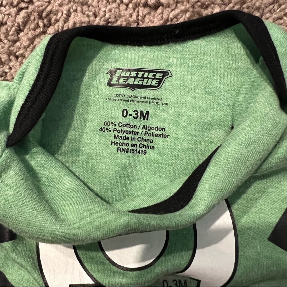 NWT DC Comic Superhero Onsies Baby Newborn Size 0-3 Flash Aquaman Green Lantern - Picture 9 of 9